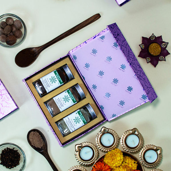 Organic Premium Gift Hamper with Cloves, Green Cardamom, Nutmeg Gift Box in Beautiful Purple Maple Printed Gift Box