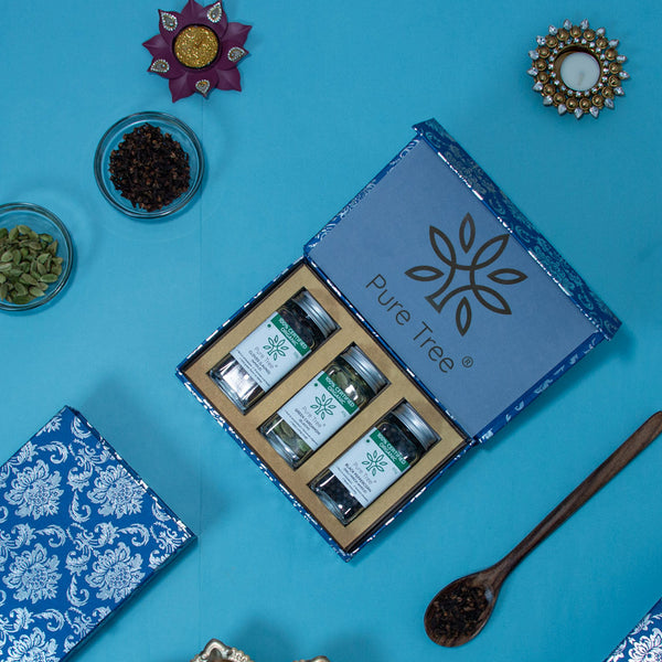 Organic Premium Gift Hamper with Cloves, Green Cardamom, Black Peppercorn Gift Box in Beautiful Navy Damascus Motif Printed Gift Box